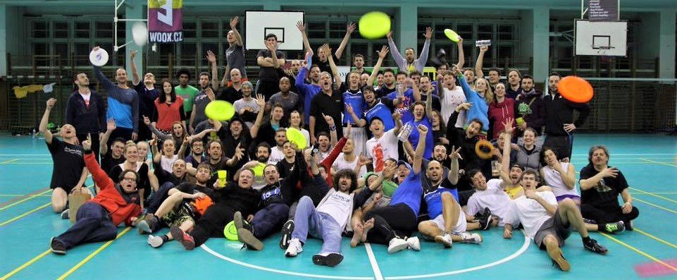 frisbeer10-group-edited